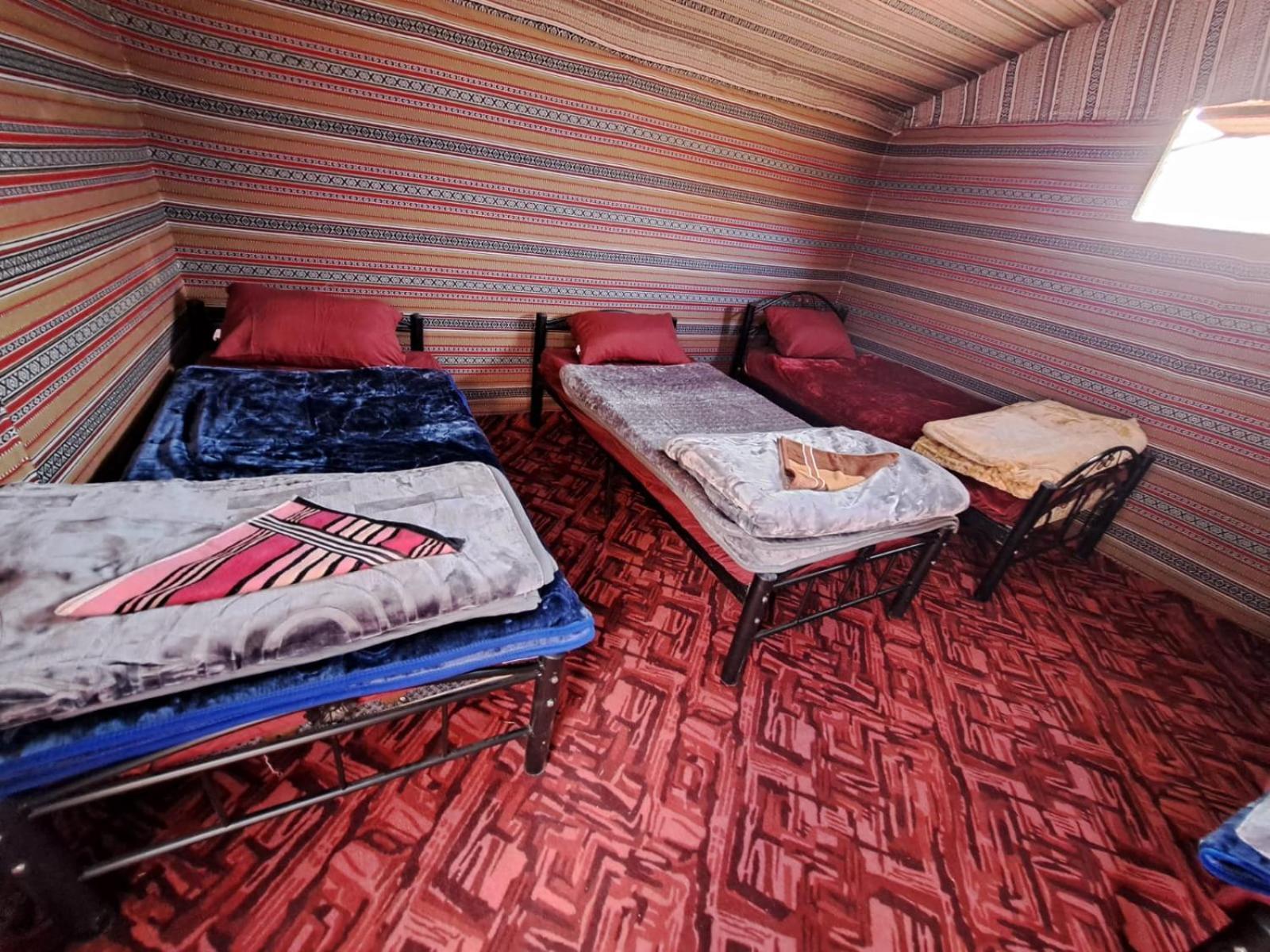 Wadi Rum Desert Heart Camp Екстериор снимка