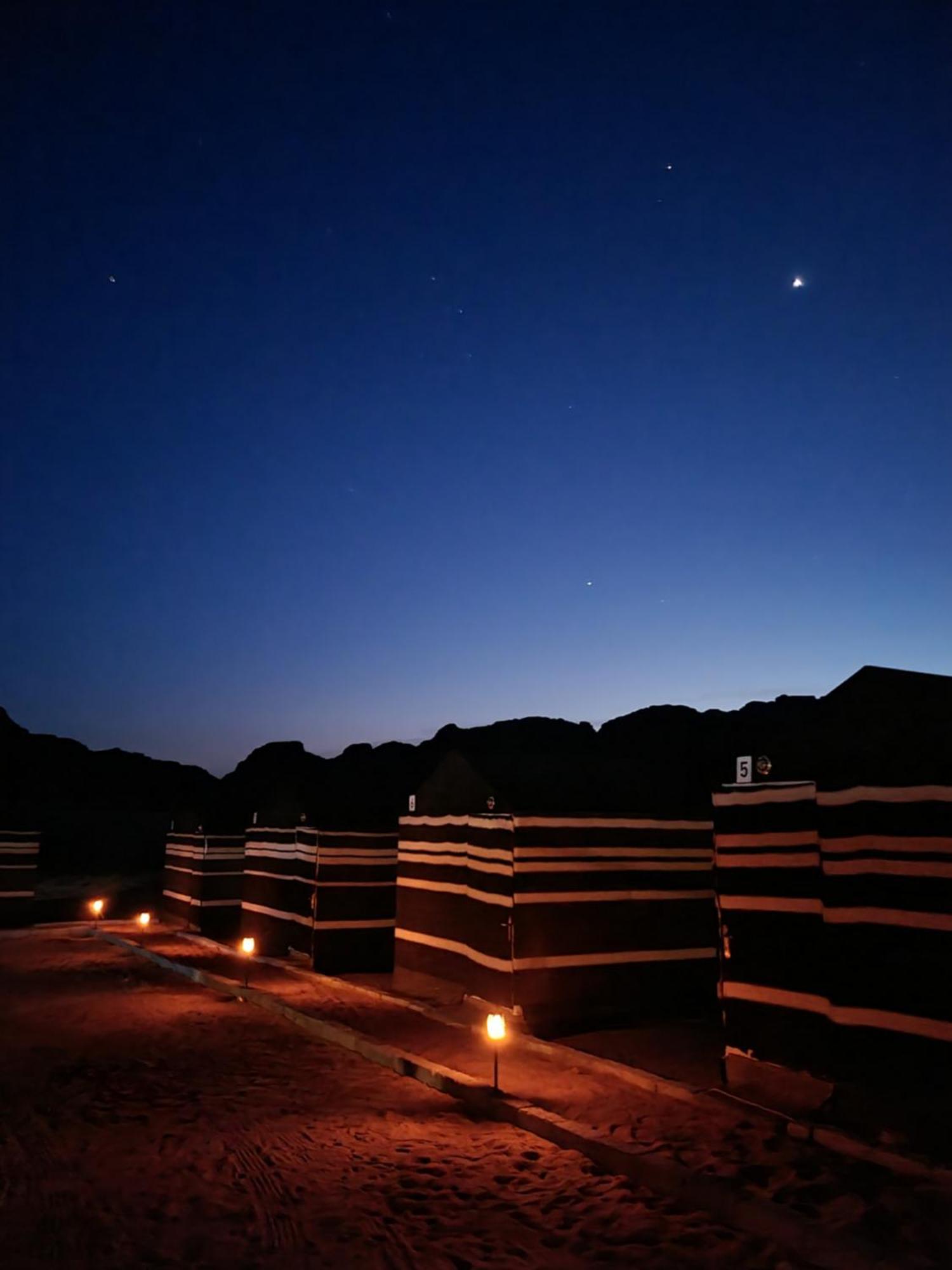 Wadi Rum Desert Heart Camp Екстериор снимка